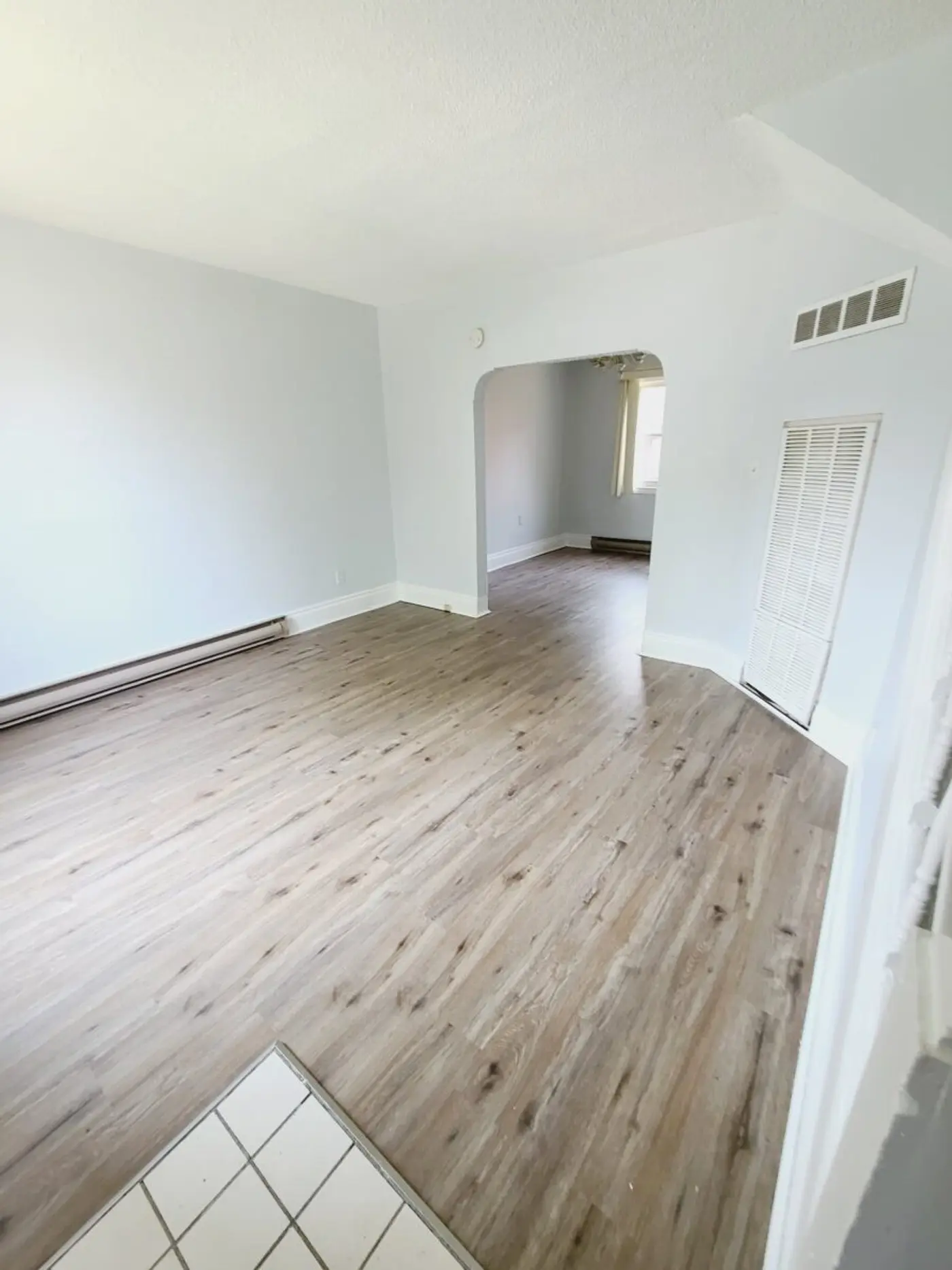881 Elm – Townhouse — photo 1